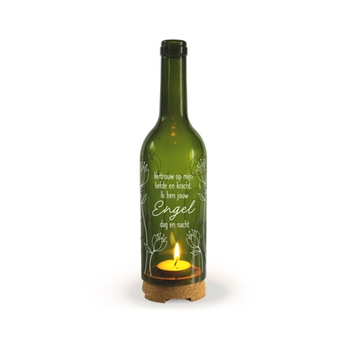 Kaarsen zorgen voor warmte, licht en natuurlijk ook voor gezelligheid. Speciaal voor de mooie en gezellige momenten introduceert Miko Products de Wine Candle collectie.