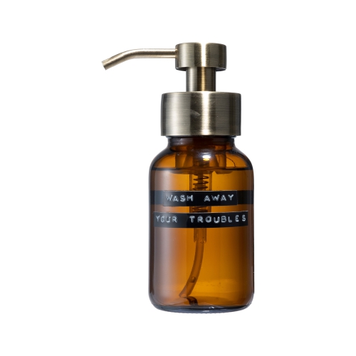 Wash away your troubles met Wellmark, leuk voor in de badkamer voor jezelf of om te geven. Een mooi product, vegan en dierproefvrij. Samengesteld door mensen met een afstand tot de arbeidsmarkt.