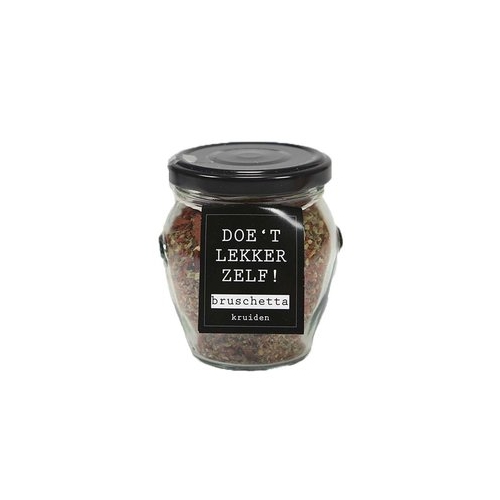 Bruschetta kruidenmix. Bruschetta is een authentiek Italiaans recept, eigenlijk is het een simpel stukje geroosterd brood ingesmeerd met knoflook en bedekt met tomaat en andere ingrediënten naar keuze.