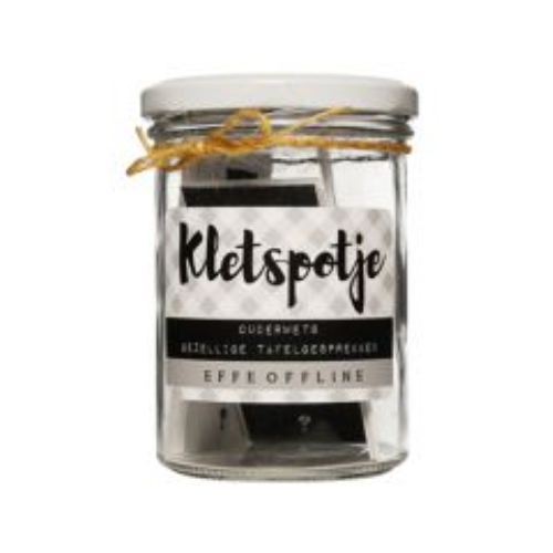 Dit mini Kletspotje heeft 100 vragen. 
Een ideaal cadeautje cq relatiegeschenk 
Het Kletspotje is 11 cm hoog