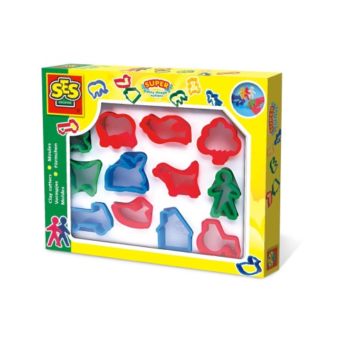 Maak eenvoudig de mooiste figuren met je klei. Rol de klei plat, zet het vormpje er op en duw het in de klei.  Zo maak je snel een hond, een boom of een van de andere figuren in deze set!