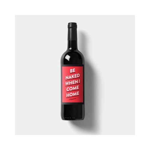 Onze flesetiketten met wijnzegels van Typewine zijn gedrukt op premium papier met een matte afwerking. Dankzij een speciale coating kun je elk wijnetiket gemakkelijk bedekken met een Typewine wijnetiket zonder dat er iets doorheen komt.