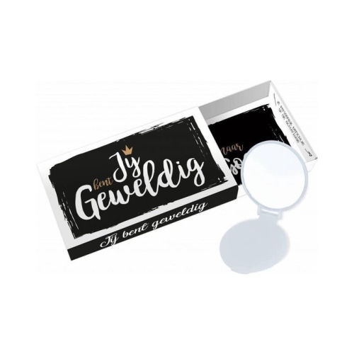 Een kleinigheidje in een doosjeIn elke Greeting Box zit een leuke verrassing en een kaartje om een persoonlijke boodschap op te schrijven. The give-away voor elke gelegenheid,
